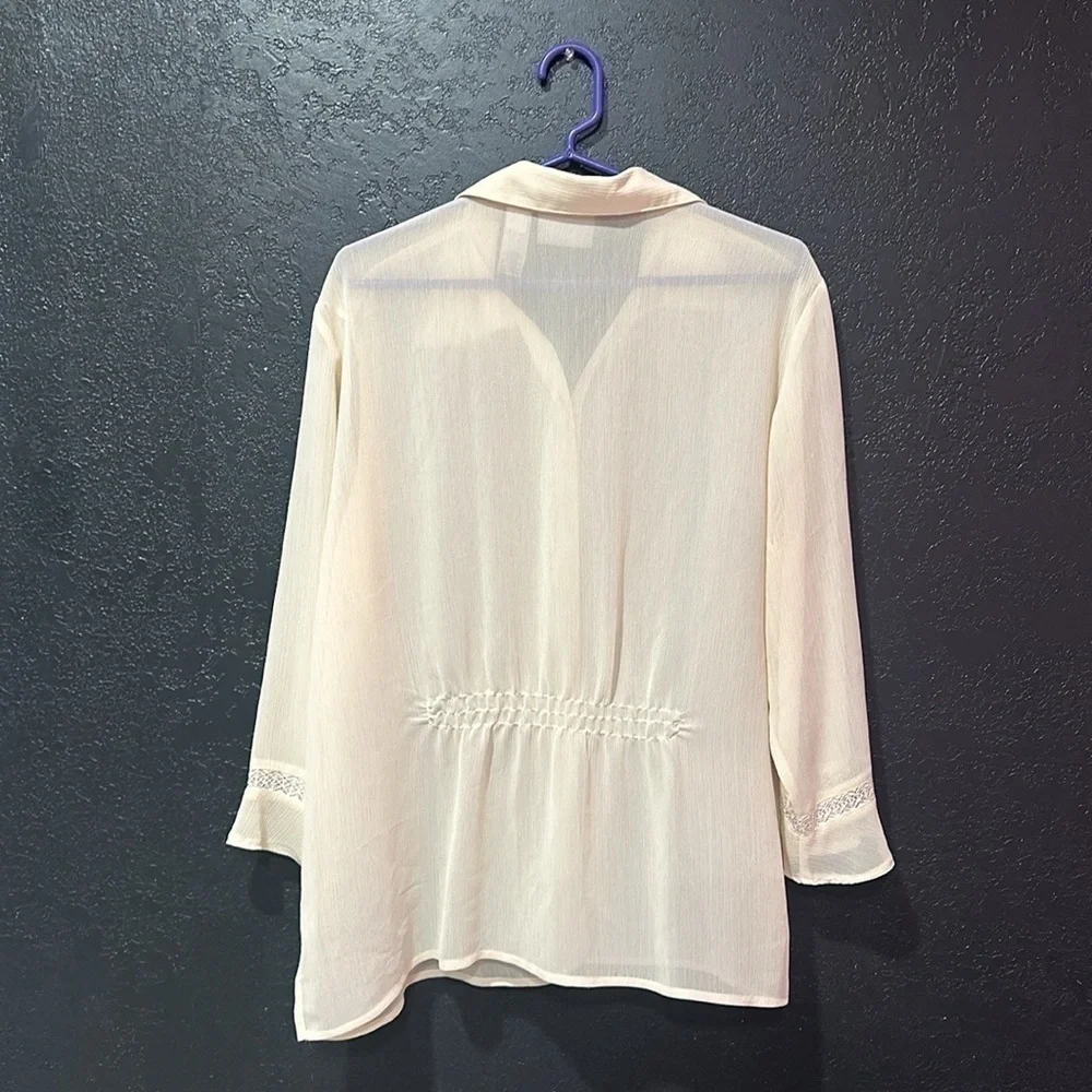 LIZ CLAIBORNE 100% Polyester half sleeve Blouse Size XL - Picture 3 of 5